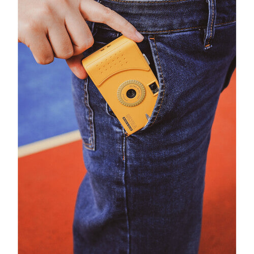 Reto Project Ultra-Wide & Slim 35mm Reusable Film Camera
